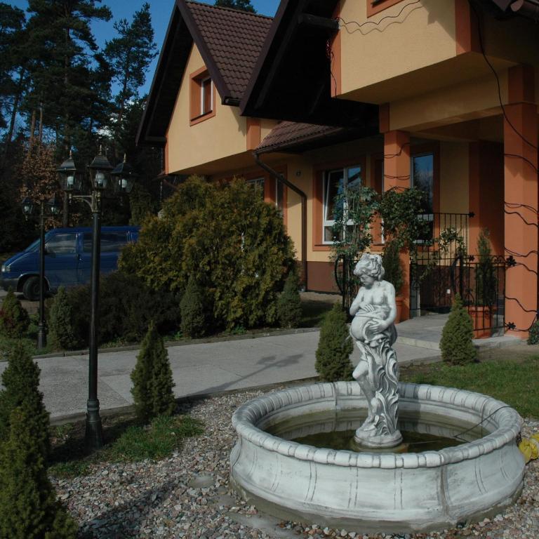 Dworek Novello Банино Экстерьер фото